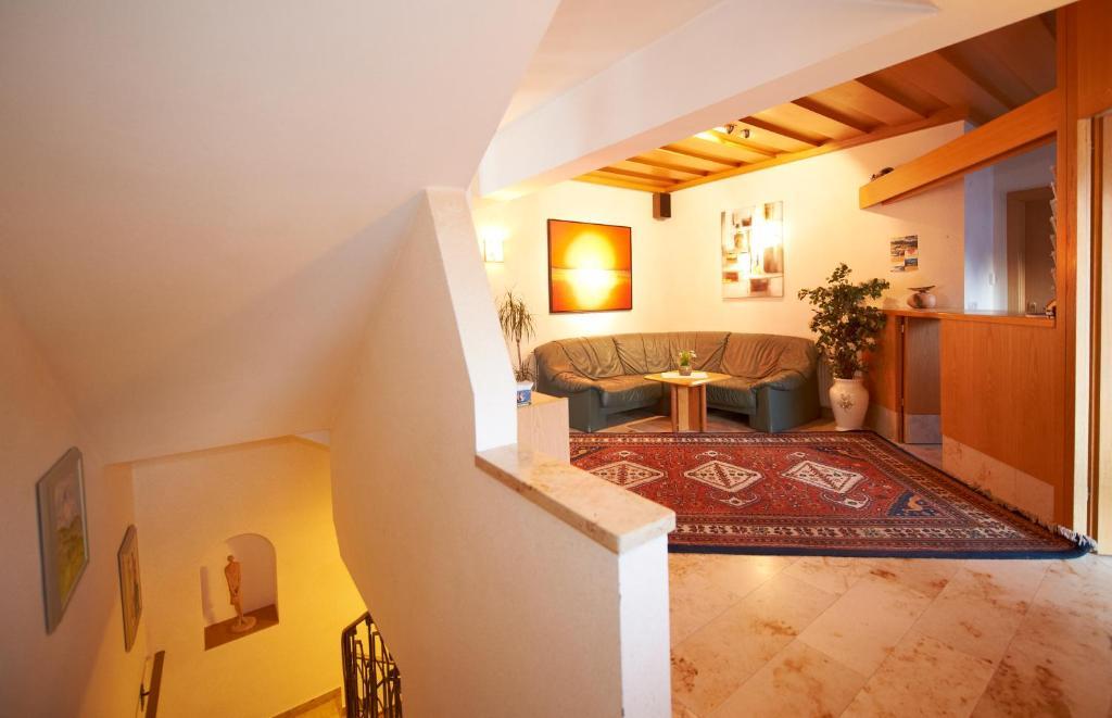 Neue Post Apartment *